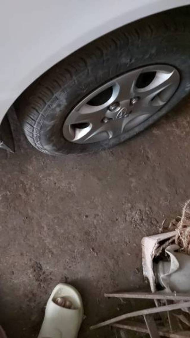 https://images10.gaadi.com/usedgaadi-sellcar/UsedCar/8fdde580-80b7-44c7-a558-079c0f4c4051/b97f25be-c812-42b7-a0a4-61d31503a4b0.jpg?imwidth=6402