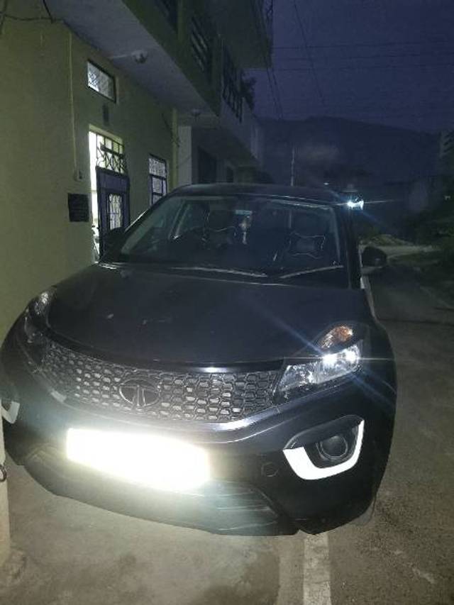 https://images10.gaadi.com/usedgaadi-sellcar/UsedCar/9019fa19-2dfe-4722-9b97-a692701a2a89/898c5682-6b22-4a48-be17-f8938760377e.jpg?imwidth=6402
