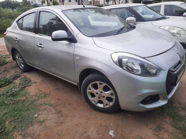 https://images10.gaadi.com/usedgaadi-sellcar/UsedCar/90319eac-202f-4991-aa5b-308f296d5af7/c8586b45-24fd-4b65-9962-e28745f8152f.jpg?imwidth=6400
