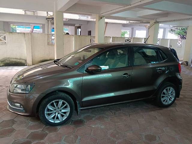 https://images10.gaadi.com/usedgaadi-sellcar/UsedCar/90609adf-fe6e-46a7-9f97-3d28c90427a6/b8067c28-40ab-4e32-9f84-c356aa2fb2f2.jpg?imwidth=6400