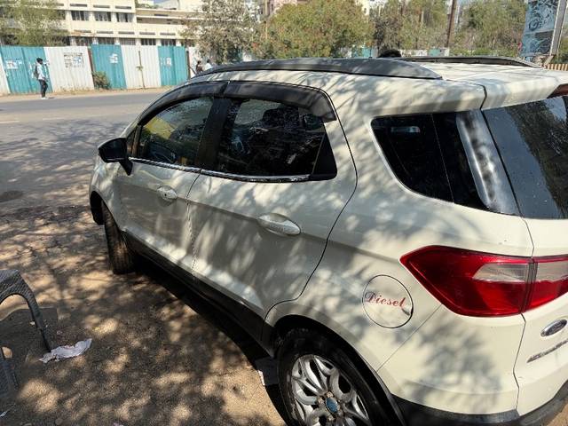 https://images10.gaadi.com/usedgaadi-sellcar/UsedCar/90bb113b-f481-4717-84aa-190d73faae71/a915b96b-e6bf-4ba9-bb83-5208b2f2a351.jpeg?imwidth=6400