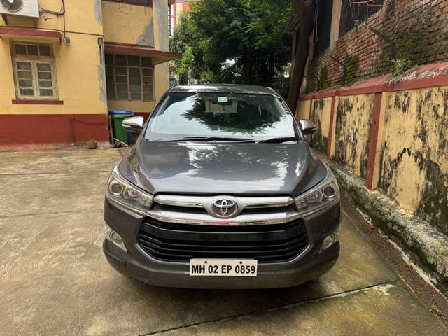 https://images10.gaadi.com/usedgaadi-sellcar/UsedCar/90ec1e53-4aa7-4129-9532-760161841ab5/560a7e5b-42a9-484c-875b-6f7cde7717c3.jpg?imwidth=6400