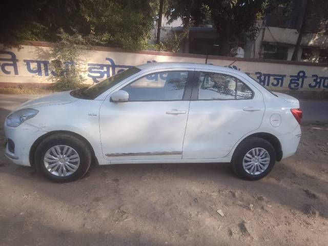 https://images10.gaadi.com/usedgaadi-sellcar/UsedCar/90f2656d-1236-4acd-9c03-fa33c0a2ae7e/135ed2fc-87c0-47e7-b5c7-3ea41de9c320.jpg?imwidth=6401