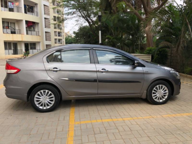 Maruti Ciaz VDi Plus SHVS Maruti Ciaz VDi Plus SHVS
