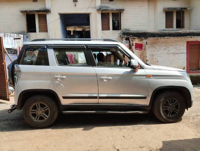https://images10.gaadi.com/usedgaadi-sellcar/UsedCar/91778878-6cab-4255-b5c6-357f80866a4b/d34b99be-492d-4f41-b60d-dbaa361f505f.jpg?imwidth=6401
