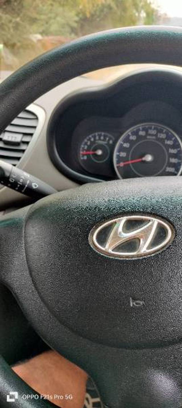https://images10.gaadi.com/usedgaadi-sellcar/UsedCar/91a68ec0-1be5-40a1-8342-733dcf71685b/18450ea8-2670-44d7-aa95-80cf0513d9e5.jpg?imwidth=6402
