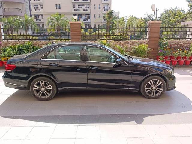 https://images10.gaadi.com/usedgaadi-sellcar/UsedCar/91bdfc15-966a-4303-9412-d2c5ec9ee817/4eb05b74-ba8b-41b1-ae80-969f6c3c6377.jpg?imwidth=6400