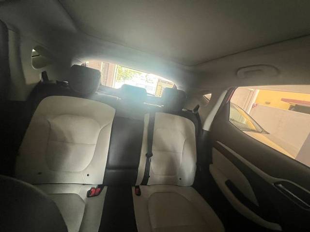 https://images10.gaadi.com/usedgaadi-sellcar/UsedCar/91cd9dc7-3c73-4961-9e39-ecd2bf477c87/8f83f48a-4d77-47b5-ae5a-d7e4490956b4.jpg?imwidth=6402