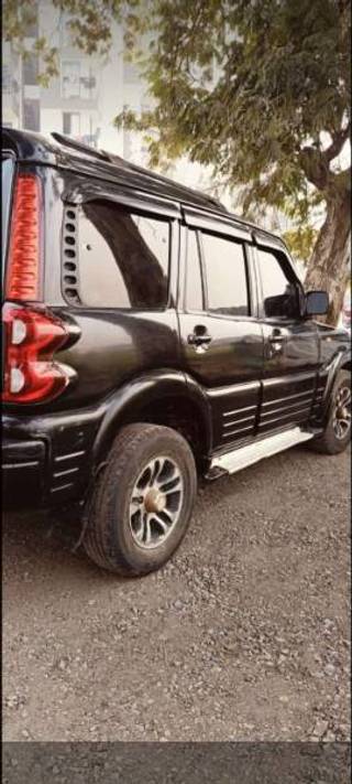 Mahindra Scorpio 2006-2009 Mahindra Scorpio 2.6 Turbo 7 Str