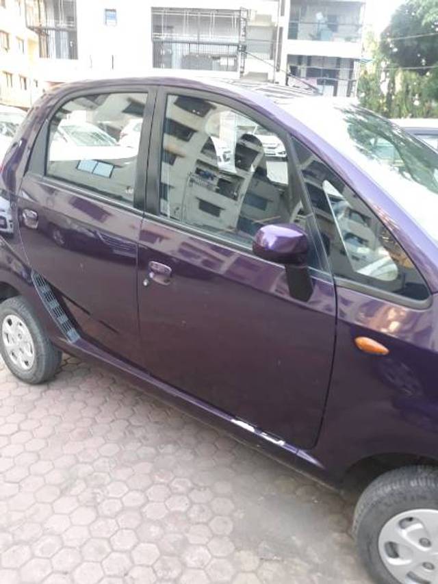 https://images10.gaadi.com/usedgaadi-sellcar/UsedCar/91f6621f-97af-4e11-9a00-ada8a52c78ff/61e2dfb8-b610-4de1-a012-8d8066841be4.jpg?imwidth=6400