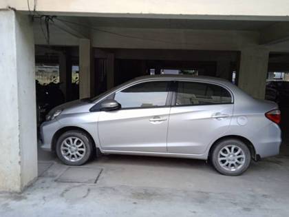 Honda Amaze VX CVT i-VTEC Honda Amaze VX CVT i-VTEC
