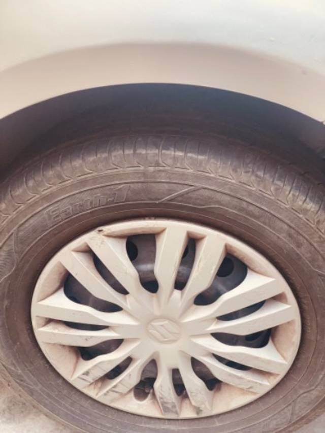 https://images10.gaadi.com/usedgaadi-sellcar/UsedCar/92680792-57ee-4352-bec2-a3ea8a8c0d2e/cd636ccc-04b7-4631-9ad2-0e5755b0eb3a.jpeg?imwidth=6401
