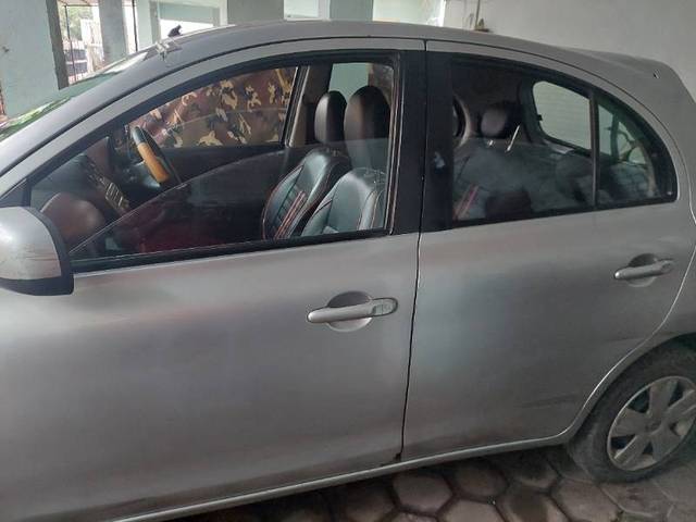 https://images10.gaadi.com/usedgaadi-sellcar/UsedCar/926bd7a8-7131-4f34-8833-51bb9b384965/740a09ef-ce23-48fc-b9a9-19d2a5141d73.jpg?imwidth=6402