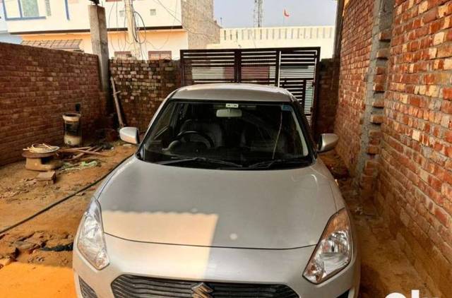 https://images10.gaadi.com/usedgaadi-sellcar/UsedCar/9399e767-1700-405d-8635-1345e4d8dd36/a142a83a-1aa1-45d3-829f-0368b50bd998.jpeg?imwidth=6402