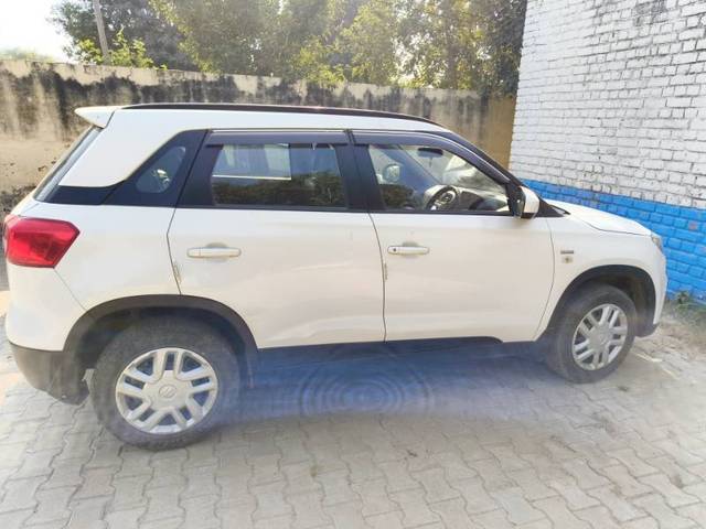 https://images10.gaadi.com/usedgaadi-sellcar/UsedCar/939a9def-9917-43aa-a87a-55d53b96800c/b092f7ce-54b5-4700-906d-8255f74e59a2.jpg?imwidth=6402