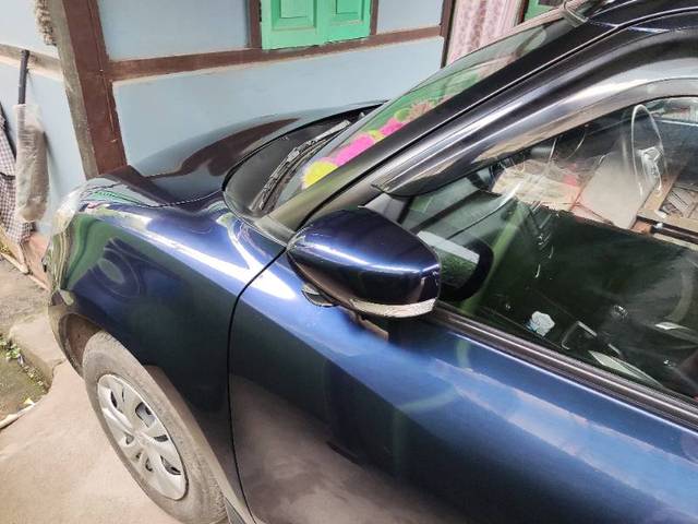https://images10.gaadi.com/usedgaadi-sellcar/UsedCar/941d2923-d440-49ed-afa1-5e64625e8124/59ec0b88-cd13-4c0e-8862-37d8e49cb37a.jpg?imwidth=6402