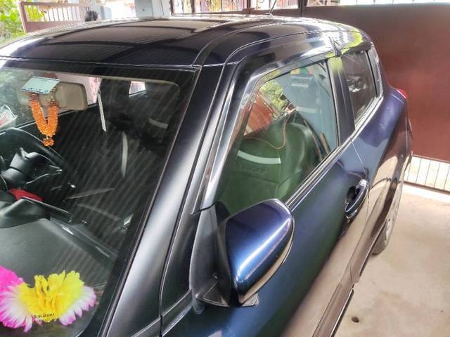 https://images10.gaadi.com/usedgaadi-sellcar/UsedCar/941d2923-d440-49ed-afa1-5e64625e8124/760c48cd-8a61-4604-a527-a3f458df6346.jpg?imwidth=6400