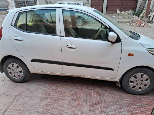 https://images10.gaadi.com/usedgaadi-sellcar/UsedCar/945560ee-a009-4c02-96b6-f9af2a8b8aee/e236338d-3632-4015-ab49-2c6ed3ae9880.jpg?imwidth=6400