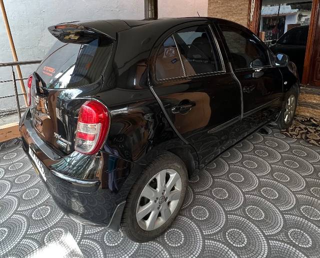https://images10.gaadi.com/usedgaadi-sellcar/UsedCar/94899f30-f4fa-4973-9d14-d23abc82ca61/935ca032-d5ec-437d-a6fb-24957f988292.jpeg?imwidth=6401