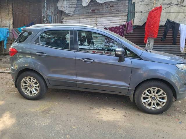 https://images10.gaadi.com/usedgaadi-sellcar/UsedCar/94ca90da-49b9-4e97-bef3-b77348be5630/ab19d99d-a03c-47d9-8733-be550ae5cc26.jpg?imwidth=6401