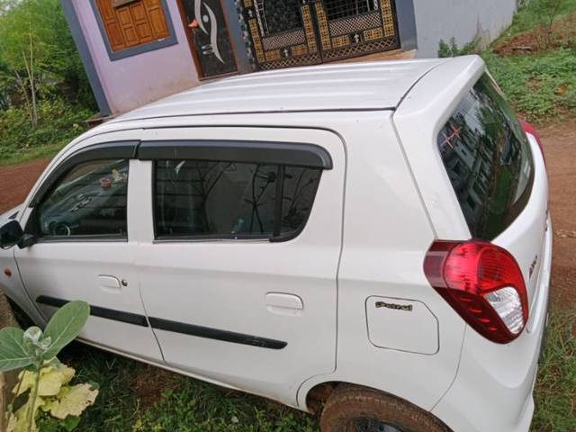 https://images10.gaadi.com/usedgaadi-sellcar/UsedCar/94df8313-9849-45c9-b5ed-2fb126d2f5f2/5cbab8c8-ec0a-48cb-9ea8-0a6d5c08d57c.jpg?imwidth=6401