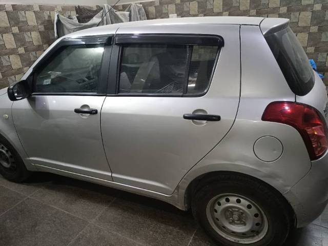 https://images10.gaadi.com/usedgaadi-sellcar/UsedCar/94eafe97-f59b-4897-b01d-e370cfefc114/bf0a052a-1b2b-426b-9180-fadcaff3ca3c.jpg?imwidth=6400