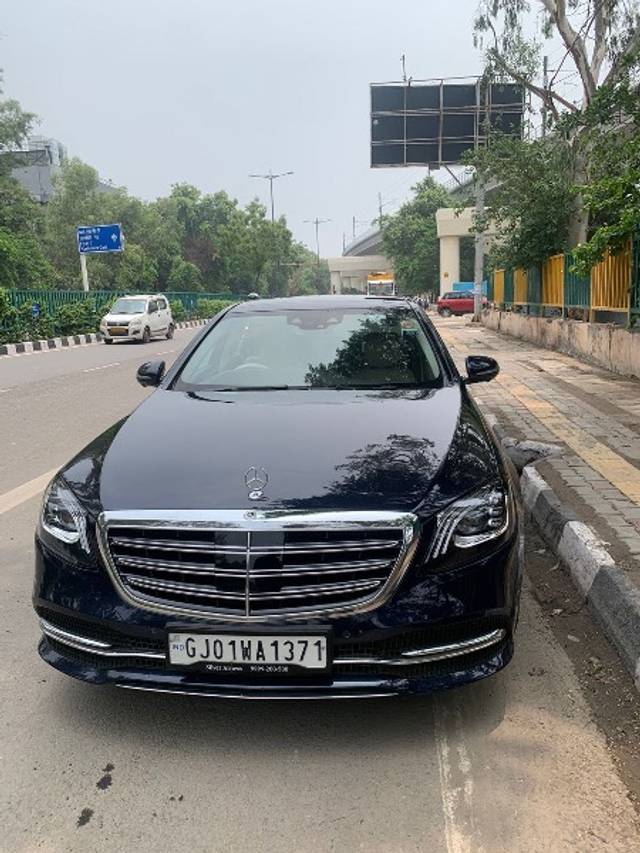 https://images10.gaadi.com/usedgaadi-sellcar/UsedCar/9547d4f2-42da-4e97-a797-3ec4e6ac6d4b/6d39a331-2dc5-49c8-98b0-014b12154070.jpg?imwidth=6400