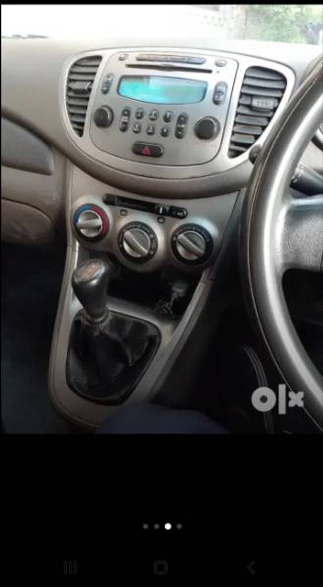 https://images10.gaadi.com/usedgaadi-sellcar/UsedCar/95aeb40e-cd04-4219-b457-01ebc4128a9a/835dfe4d-6062-4e59-adca-c623fe45e7fd.jpg?imwidth=6402