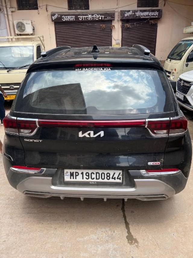 https://images10.gaadi.com/usedgaadi-sellcar/UsedCar/95c00c13-bdb0-46bd-9d26-16c49334c802/17aaeb24-cff3-410b-9a01-1f966199f93d.jpg?imwidth=6401