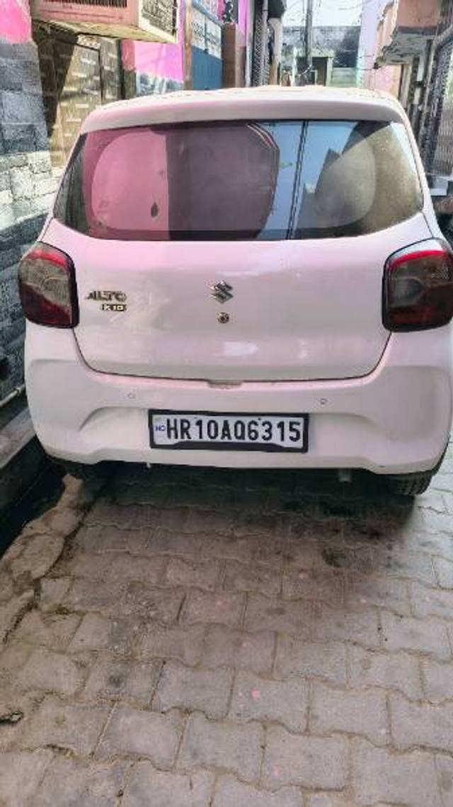 https://images10.gaadi.com/usedgaadi-sellcar/UsedCar/9620cb8f-9471-4054-9bd0-bd22d44a89a0/912e0c80-dae8-4454-b060-76a63b4b552a.jpg?imwidth=6400