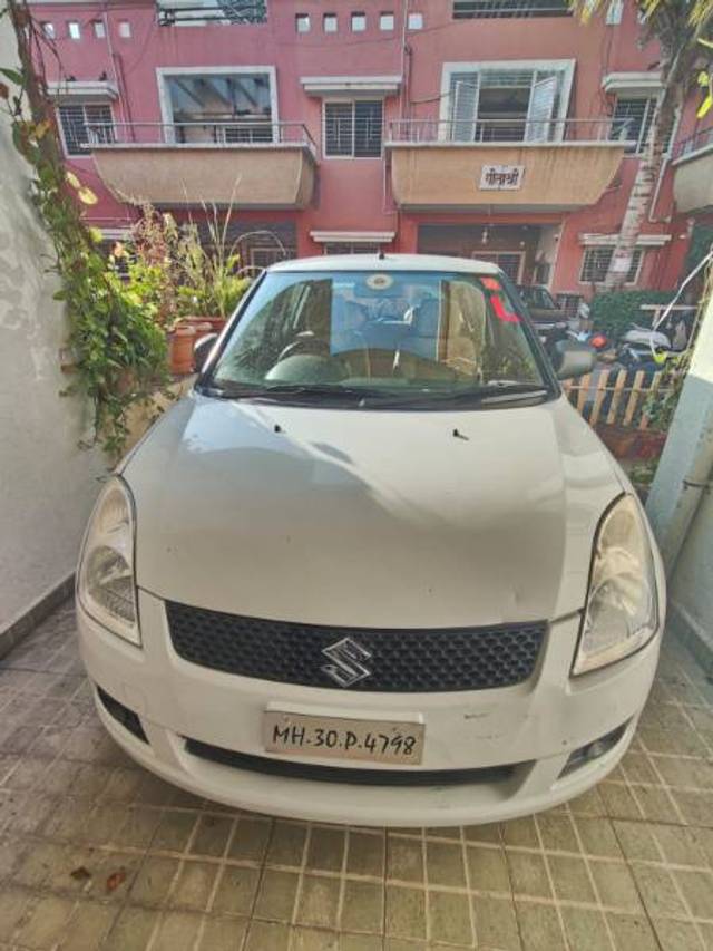 https://images10.gaadi.com/usedgaadi-sellcar/UsedCar/96635363-e706-45fb-94d2-606912f3386d/4f112026-d43f-4de0-a95a-45b804fddc84.jpg?imwidth=6400