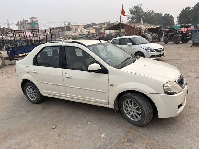 https://images10.gaadi.com/usedgaadi-sellcar/UsedCar/96672466-08c4-4371-9e05-87bed80e7c26/c4f5b81d-b0cf-4adf-ac15-baf245f68fca.jpg?imwidth=6401