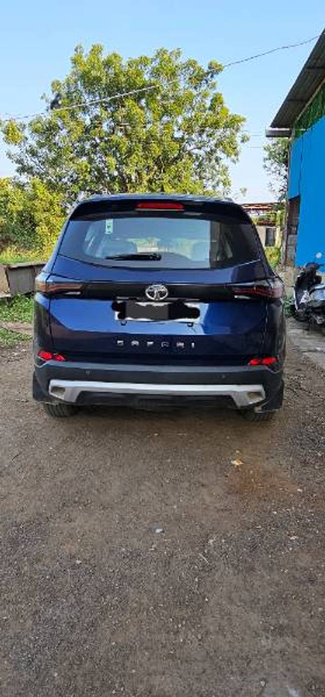 https://images10.gaadi.com/usedgaadi-sellcar/UsedCar/96694798-0282-40c9-b103-652bad66da1a/0d684bb5-0852-45db-a2f7-4926f1cbde9e.jpg?imwidth=6401