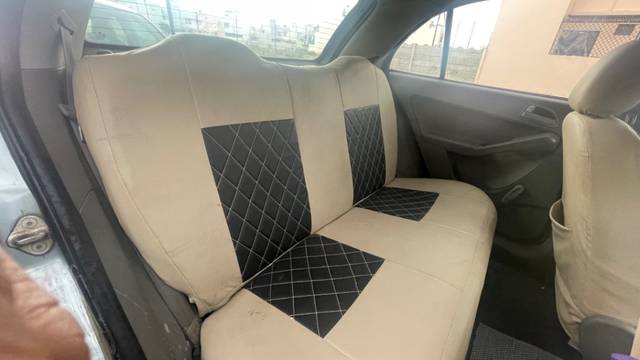 https://images10.gaadi.com/usedgaadi-sellcar/UsedCar/96f0f6c4-99d2-428f-affa-dc5a392a4ea1/422507a6-eef3-4ad1-866d-1bb9be20a82d.jpeg?imwidth=6401