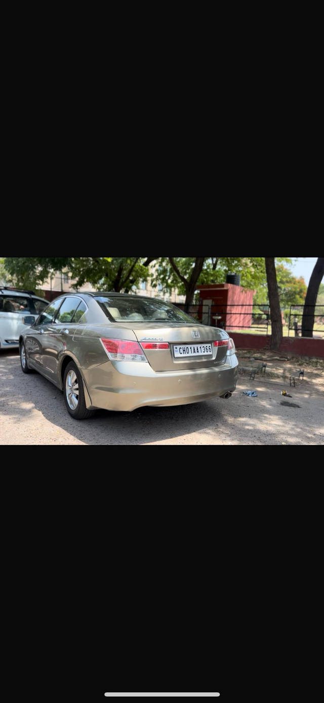 https://images10.gaadi.com/usedgaadi-sellcar/UsedCar/971240b1-435a-4d99-a7bd-568fe14e20e7/b225fe18-274b-43d0-9c1a-58eecf3f4a4c.png?imwidth=6401