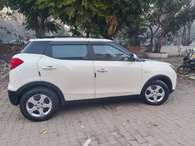 https://images10.gaadi.com/usedgaadi-sellcar/UsedCar/974c233f-c9b5-4a33-b53a-d01848cb24fd/37e162e5-c1e1-4111-8871-56749b6df64d.jpg?imwidth=6401