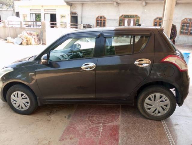 https://images10.gaadi.com/usedgaadi-sellcar/UsedCar/9768ebf8-4748-42f0-97e9-6610be60980b/30c3c7dd-20f9-4254-9fa2-fa839b88ecbc.jpg?imwidth=6402