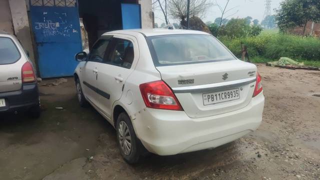 https://images10.gaadi.com/usedgaadi-sellcar/UsedCar/976ae0fd-e061-42c3-8912-5e3be0c66e54/c394d78d-a003-4b40-aa20-a9a53299a6f6.jpeg?imwidth=6401