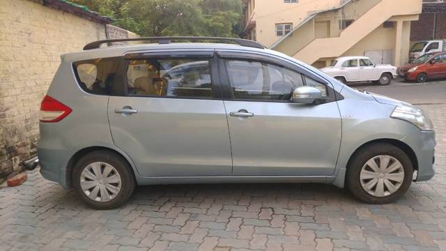 https://images10.gaadi.com/usedgaadi-sellcar/UsedCar/98d51265-6ba9-4d26-aad8-3e07d745eb48/0a62e27c-a23a-4add-bfa0-0254330c28d1.jfif?imwidth=6401