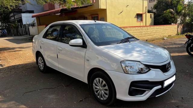 https://images10.gaadi.com/usedgaadi-sellcar/UsedCar/997cc4d2-4a34-45db-826a-34c6ba7aa547/5babecc5-3cee-4cdf-bac9-ad372598bcb5.jpg?imwidth=6400