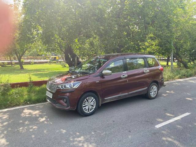 https://images10.gaadi.com/usedgaadi-sellcar/UsedCar/997e27ac-a4a3-4826-9484-cdd2154e9c98/c25ffce7-a876-4ccc-83c9-35ac6fbefbf7.jpg?imwidth=6400