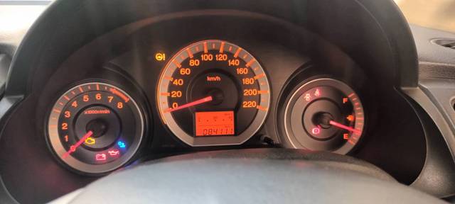 https://images10.gaadi.com/usedgaadi-sellcar/UsedCar/9a1d5a70-bb98-4174-b831-21f249634c98/40e4bef5-39d0-4884-8cc5-db89670e2f6d.jpg?imwidth=6402