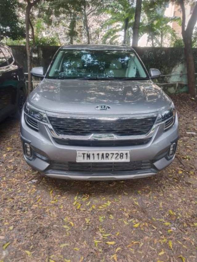 https://images10.gaadi.com/usedgaadi-sellcar/UsedCar/9a210da8-da30-4058-bc2e-81b691695742/5cf8aeb5-87e8-40c1-872e-1e121758e742.jpg?imwidth=6400