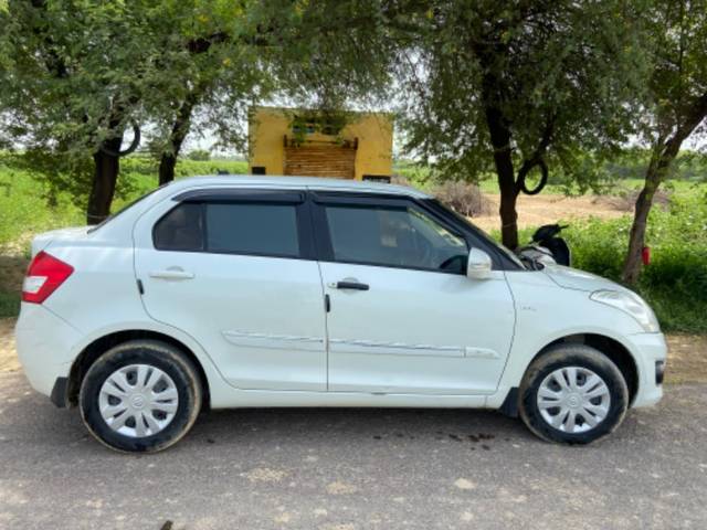 https://images10.gaadi.com/usedgaadi-sellcar/UsedCar/9a45a4b1-f748-4eb5-b747-acdae37f6afc/4f82e5e2-498d-499f-af28-ca33f0619b3f.jpeg?imwidth=6401