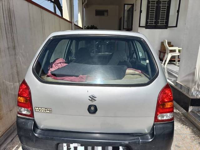 https://images10.gaadi.com/usedgaadi-sellcar/UsedCar/9a91ff25-0973-4598-9de1-406a1e8af30d/7d2942b3-b42b-48fa-a37f-64dc51335ded.jpg?imwidth=6401
