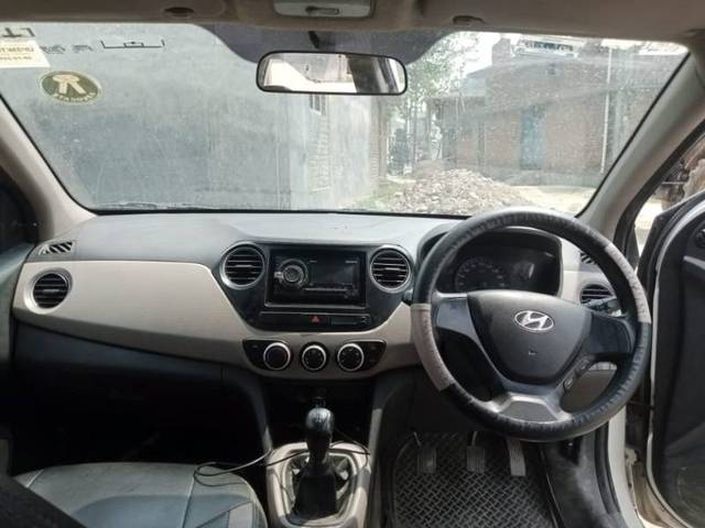 https://images10.gaadi.com/usedgaadi-sellcar/UsedCar/9aaee674-6ad8-40ad-ba5f-f3d8e376d334/793c316e-d0c1-4492-b82e-0e17c7c54f71.jpg?imwidth=6402
