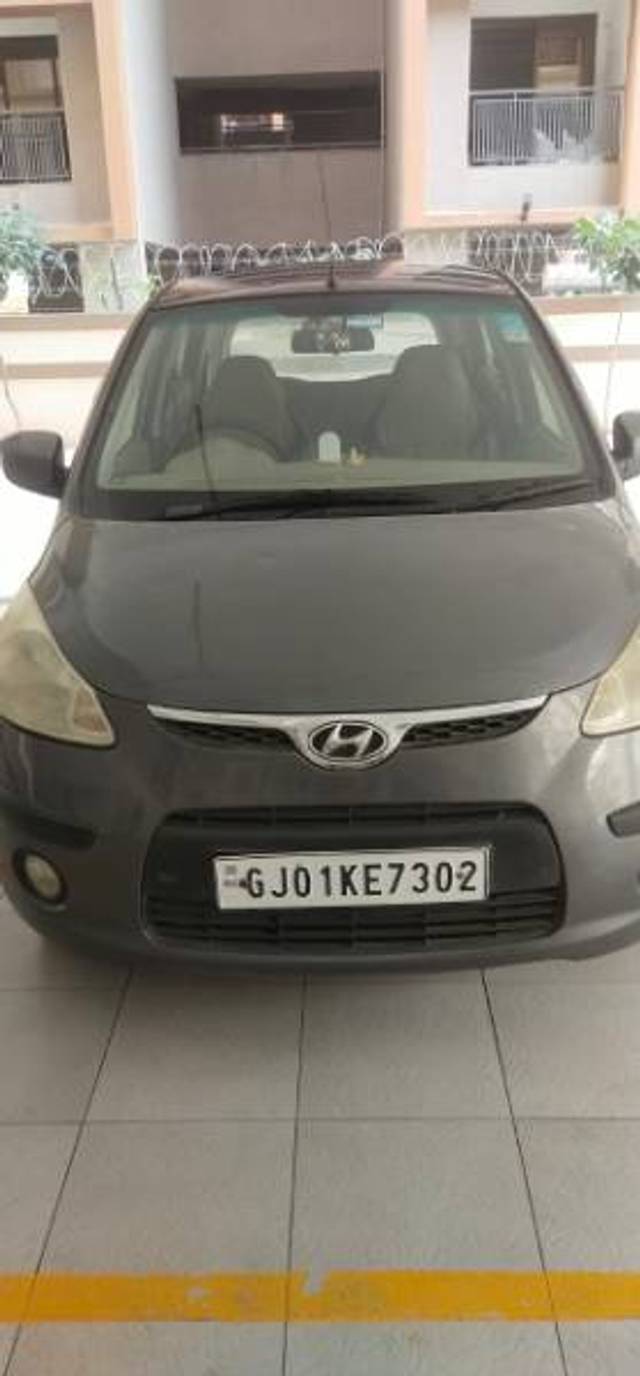 https://images10.gaadi.com/usedgaadi-sellcar/UsedCar/9b51e60a-9350-4927-9d25-c4dfe95c8389/6fe8c0a4-fd99-4282-949e-a8129e20e605.jpg?imwidth=6400