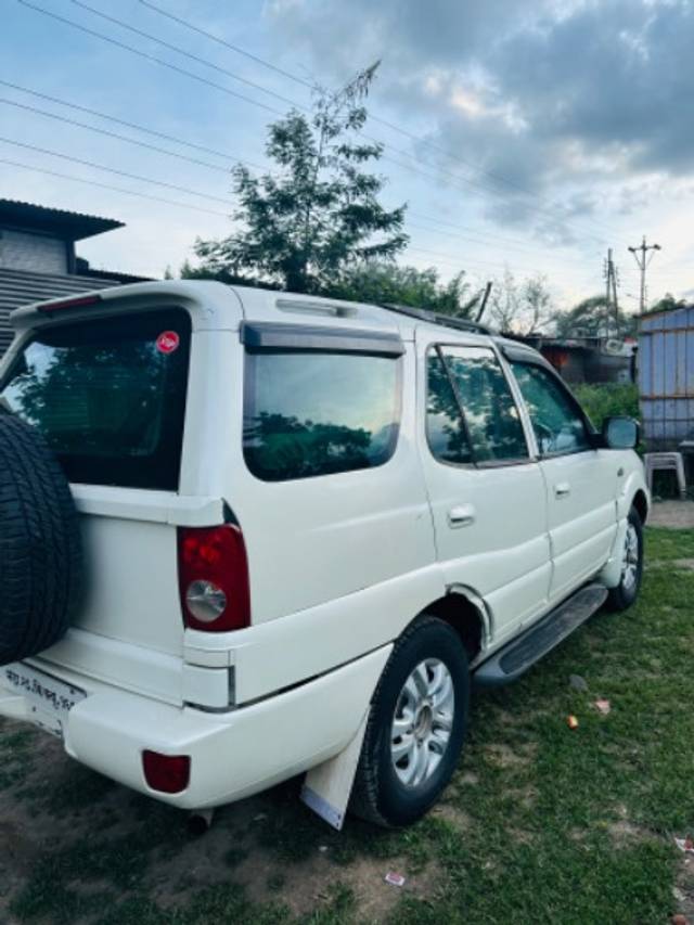 https://images10.gaadi.com/usedgaadi-sellcar/UsedCar/9b9871bb-28ac-4eb3-84dd-9d00f085a3d5/c91c456b-d489-4173-9b79-bc36b36ee40d.jpeg?imwidth=6400