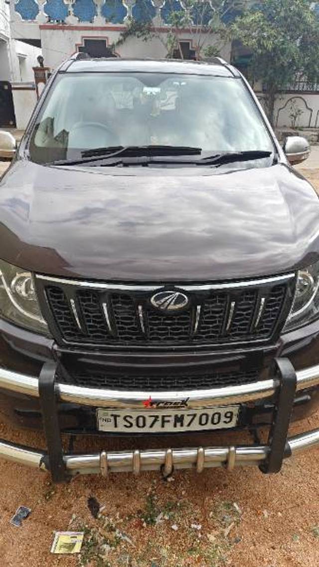 https://images10.gaadi.com/usedgaadi-sellcar/UsedCar/9ba36210-a605-4355-befc-8f002e511fef/ee778cbf-7065-4acb-bf53-667a2feb0b3f.jpg?imwidth=6400