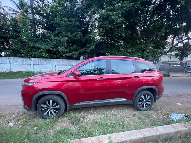https://images10.gaadi.com/usedgaadi-sellcar/UsedCar/9bca326c-fee8-405e-a3ab-f7dbd2e17abe/c488d573-d36f-4e5c-b2e9-5fb033e36859.jpg?imwidth=6402